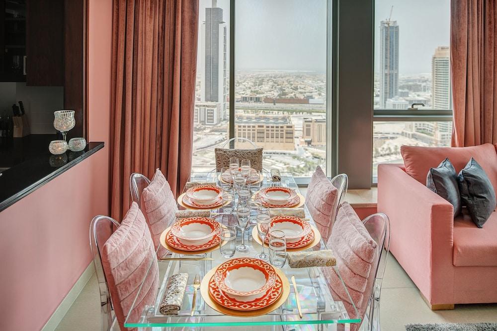Dream Inn - Apartment With Private Terrace, 29 Boulevard Downtown ドバイ エクステリア 写真
