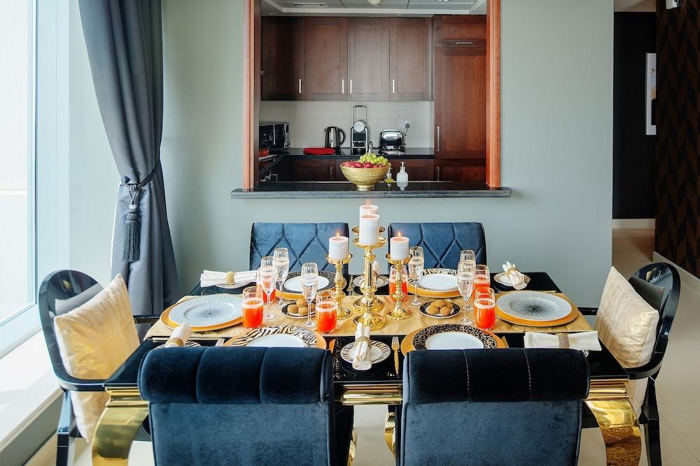 Dream Inn - Apartment With Private Terrace, 29 Boulevard Downtown ドバイ エクステリア 写真