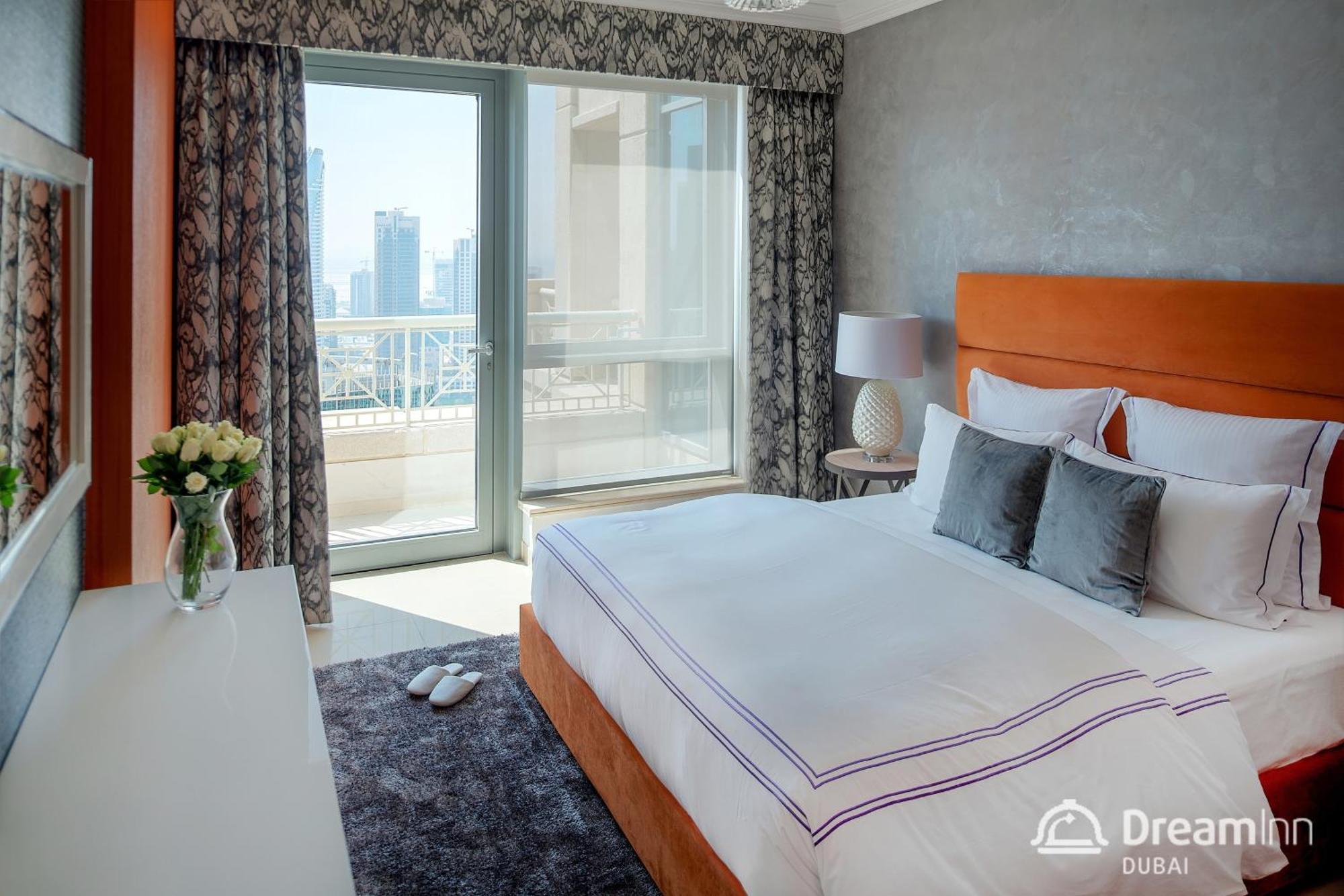 Dream Inn - Apartment With Private Terrace, 29 Boulevard Downtown ドバイ エクステリア 写真