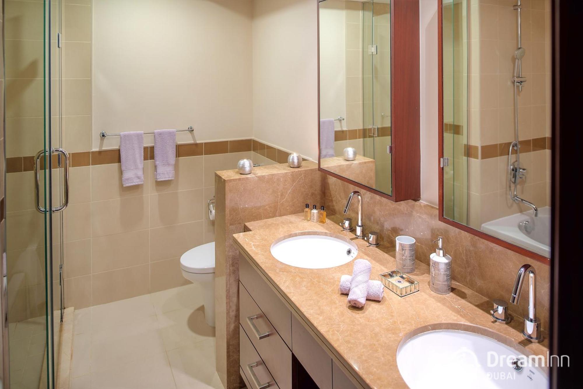 Dream Inn - Apartment With Private Terrace, 29 Boulevard Downtown ドバイ エクステリア 写真